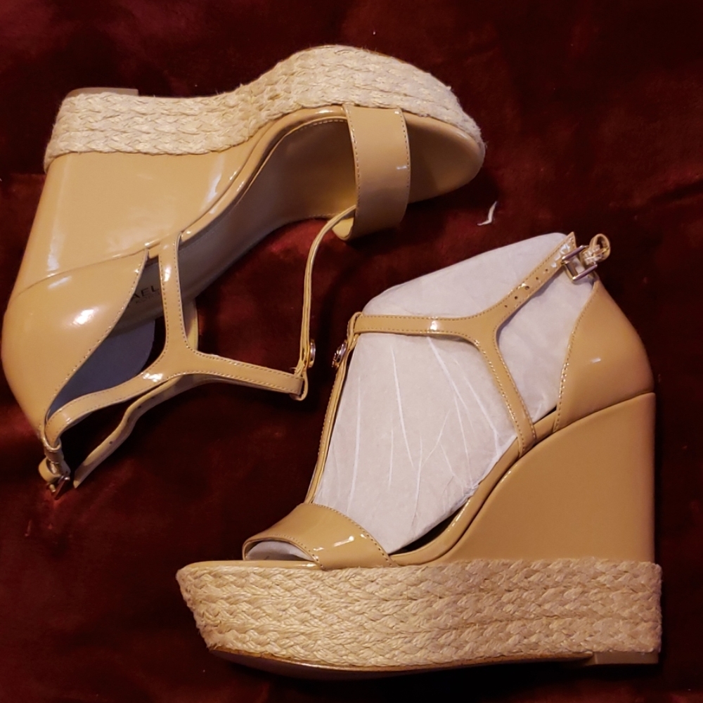 Michael Kors Kerri wedge